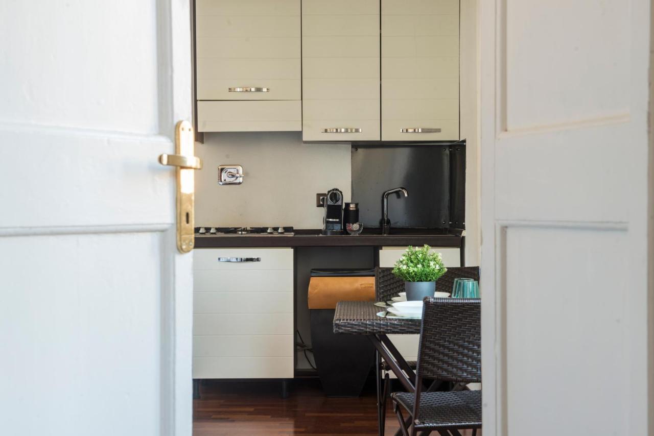 Navona New Charme Art Apartament Rome Exterior photo